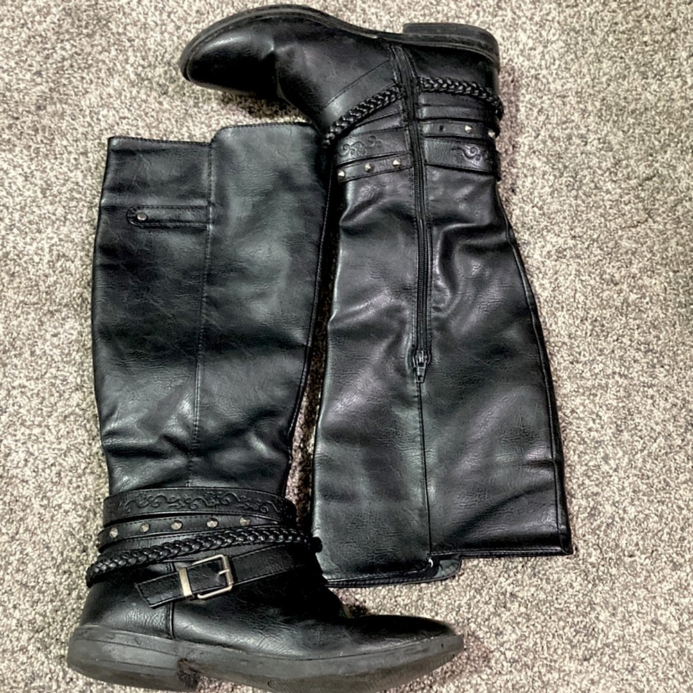 Lightly worn rampage size 8 - Picture 2 of 2